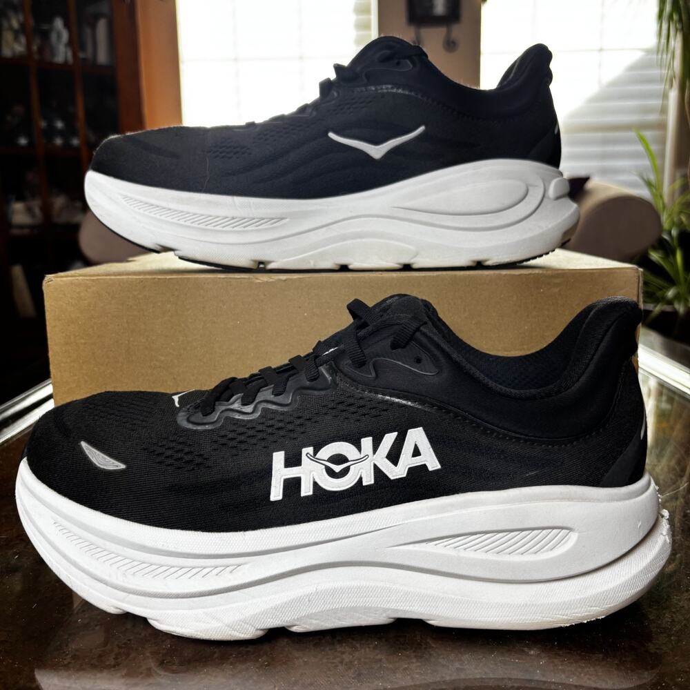 Hoka One One Bondi 9 Shoes Women's 10 2E Wide Black White Road Running Sneakers